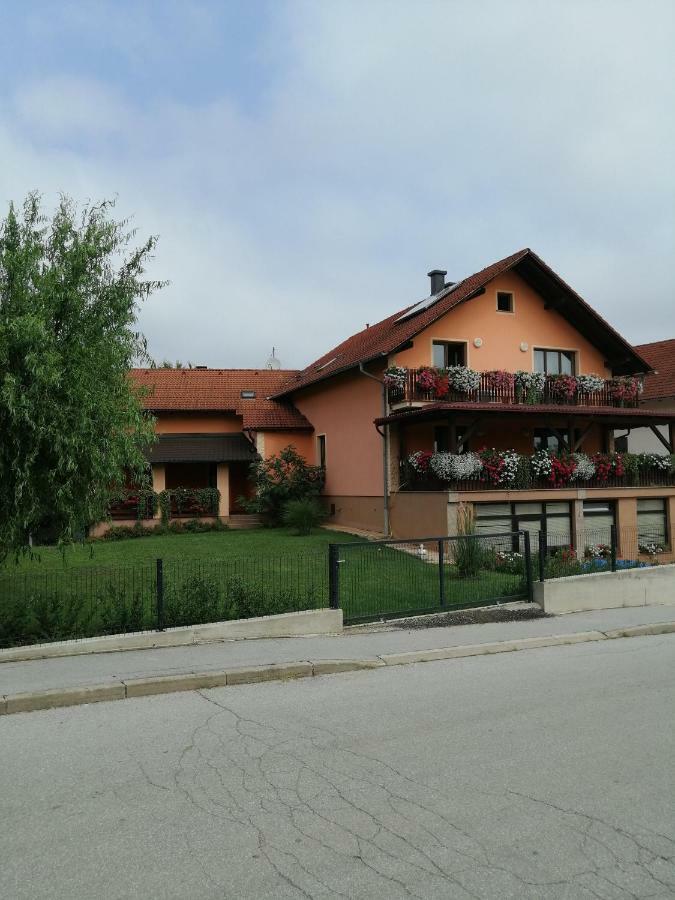 Apartment Pavlesic Slunj Esterno foto